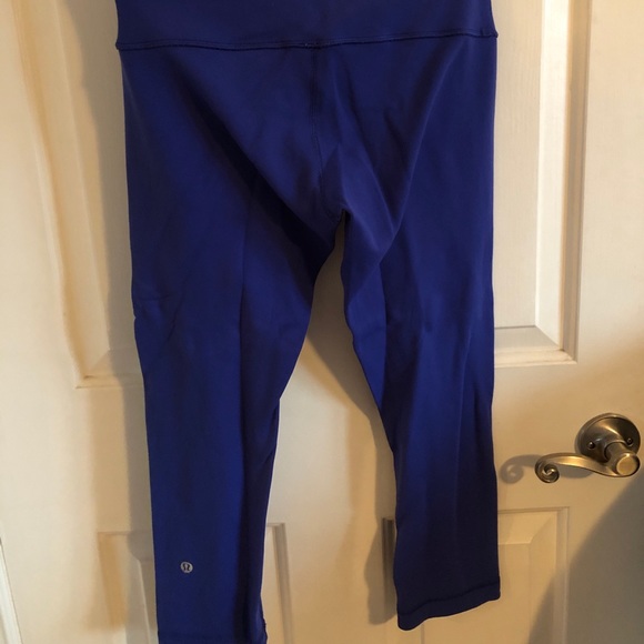 REVERSIBLE lululemon 🍋 crop - Picture 2 of 3